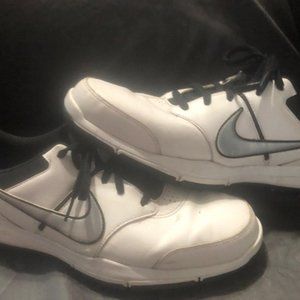 Nike DuraSport 4 Men's Golf Shoes. Size 11.
